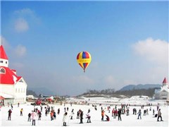 西嶺雪山 、安仁古鎮(zhèn)二日游（住滑雪場(chǎng)）